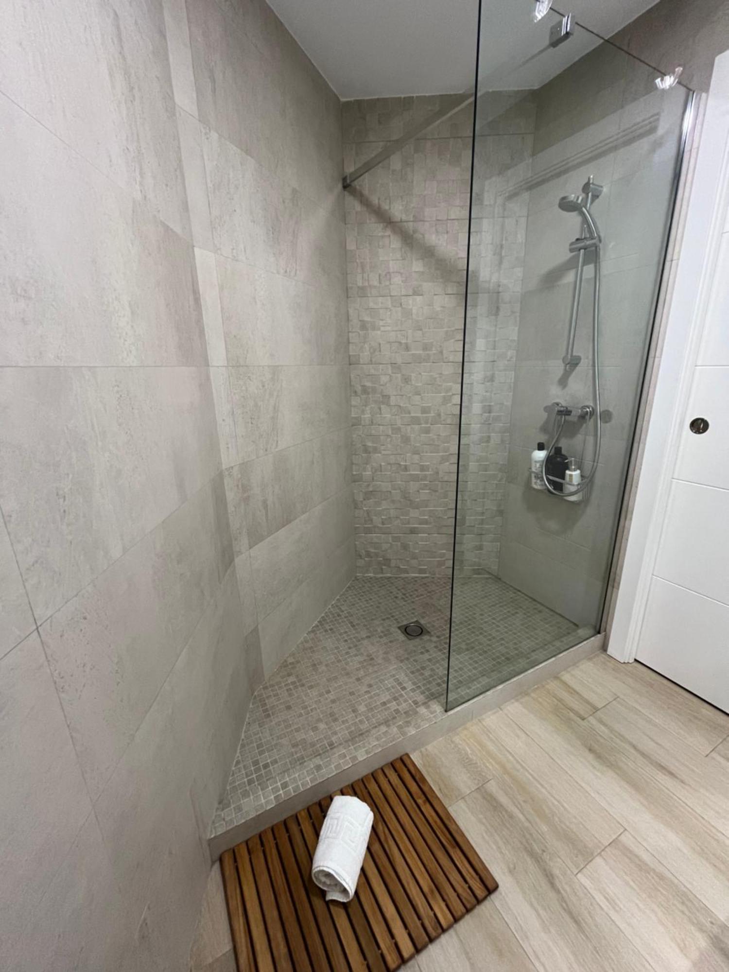 Fantastico Apartamento Suite En Centro De กรานาดา ภายนอก รูปภาพ