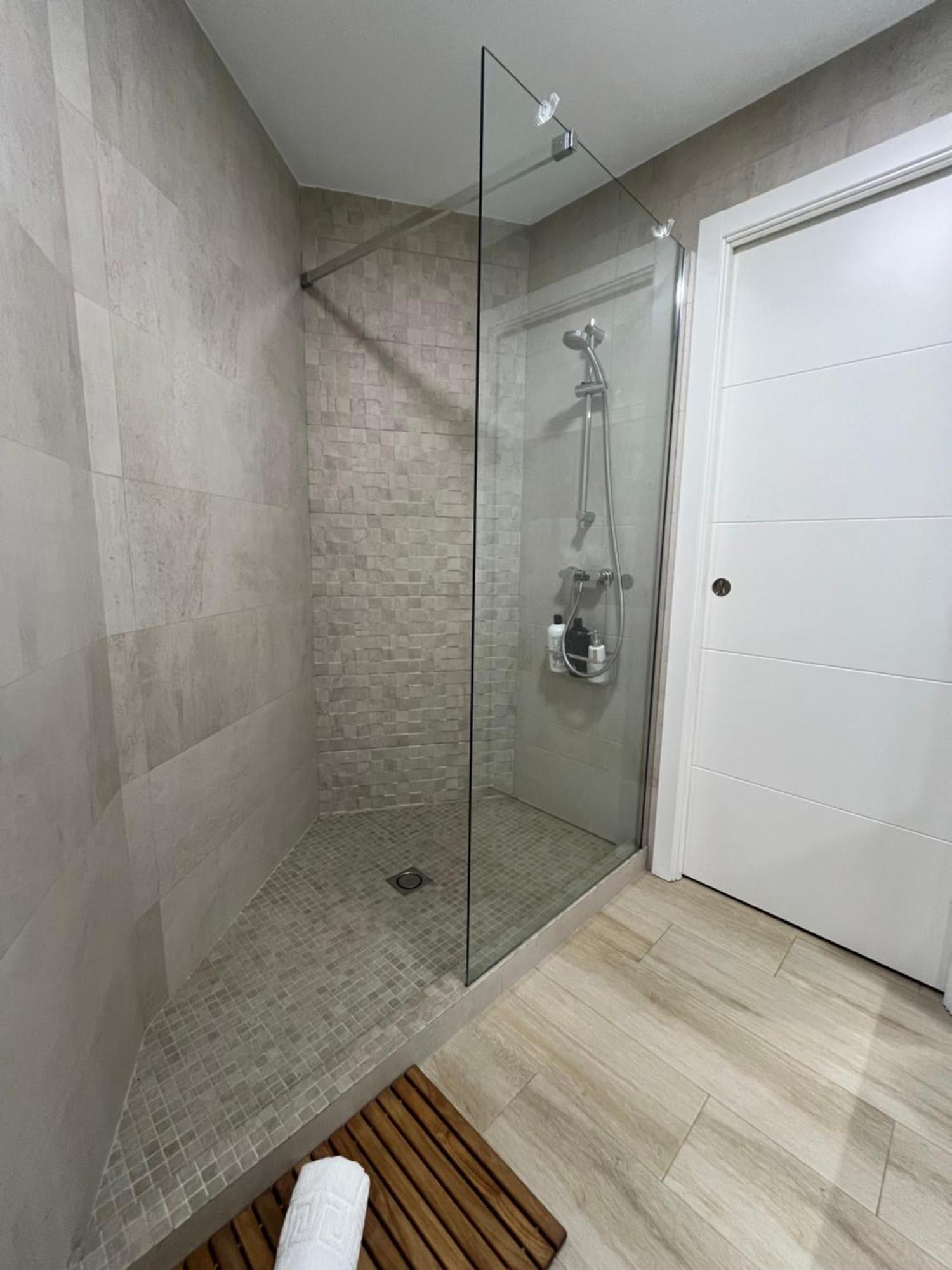 Fantastico Apartamento Suite En Centro De กรานาดา ภายนอก รูปภาพ