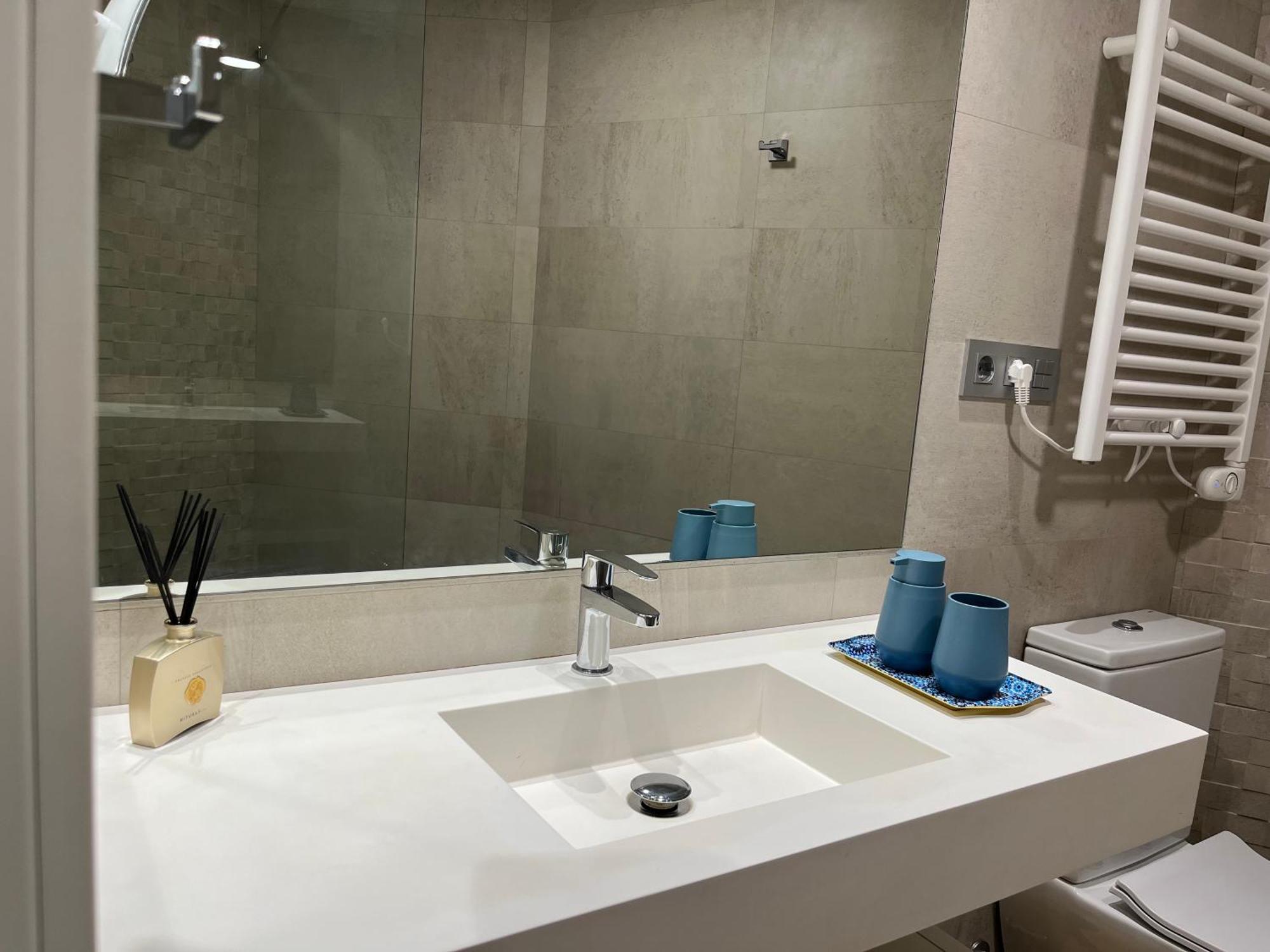 Fantastico Apartamento Suite En Centro De กรานาดา ภายนอก รูปภาพ